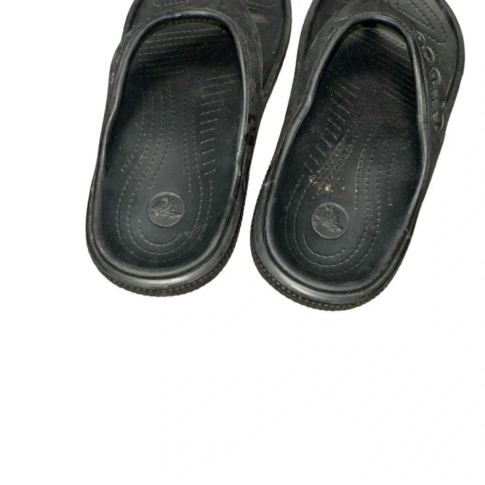 Crocs kids black baya flip flops unisex youth 1 Y1 J1 unisex sandals swim beach